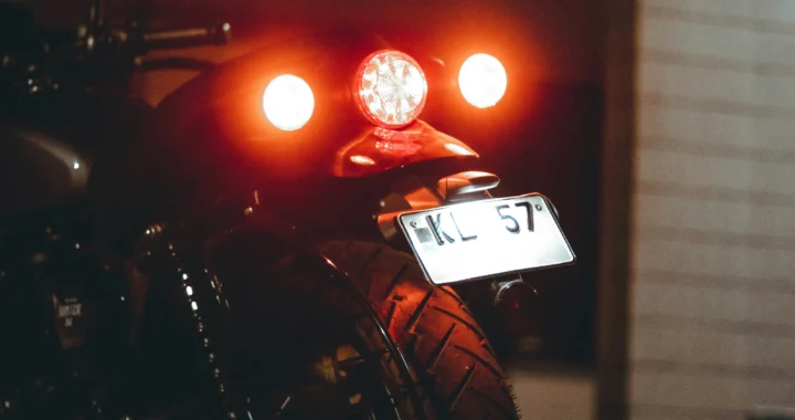 Mejora tu Seguridad en Moto con Iluminación LED