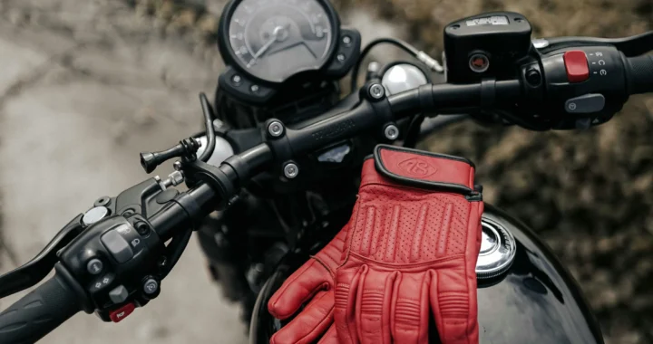 Top 10 guantes táctiles compatibles con smartphones para motociclistas
